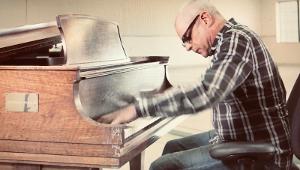 Gareth Valentine Brings TALES OF A MUSICAL DIRECTOR to Crazy Coqs Image