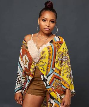 Bianca Shaw Releases New Single 'Lightning' Image