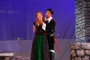 New York City Opera Performs ROMEO AND JULIET as Part of Bryant Park Picnic Performances 