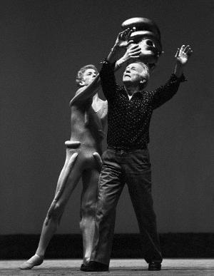 Works & Process At The New York Public Library For The Performing Arts Presents Paul Kolnik, Photographing New York City Ballet With Wendy Whelan Image