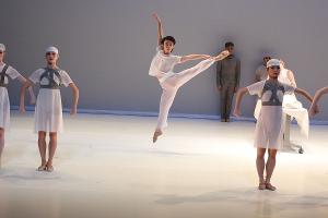 Baruch Performing Arts Center Presents The New York Premiere Of EYESPOT Image