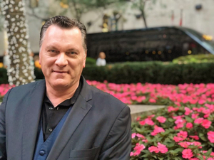 Randy Masters Presents COMEDY MAGIC CABARET At Broadway Comedy Club Image