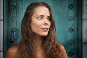 Kristiana Roemer Releases New Album HOUSE OF MIRRORS Image