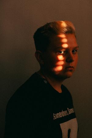 Saint Mars Has Shared Their Latest Video 'Help' Image