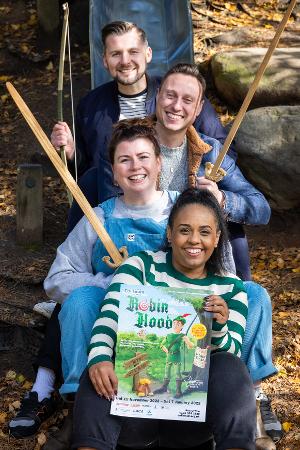 Rehearsals Begin For Oldham Coliseum's ROBIN HOOD Image