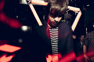 Louis La Roche Releases New Single 'Better (feat. Lucy Pearson)' Image