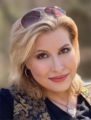 Elena Bennett Joins Amanda Reckonwith At Pangea, April 15 Image