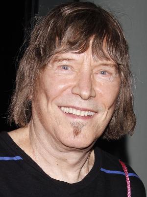 Theater For The New City's LOVE 'N' COURAGE Benefit Will Honor James Rado Image