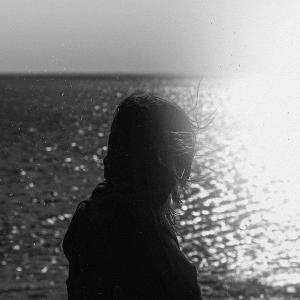 Diamond Eyes Deliver New Single '23' Image
