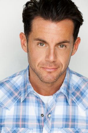John Griffin Joins Fox's CALL ME KAT in a Recurring Role Image