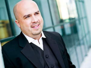 Joseph Mechavich Will Conduct THE BARBER OF SEVILLE At Minnesota Opera Image