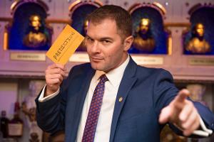 Master Mentalist Michael Gutenplan Presents Special Virtual Mind Reading and Magic Show Image