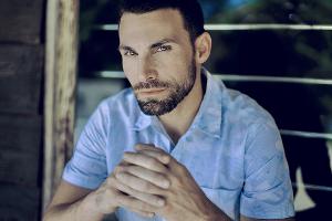 THE BAY Actor Erik Fellows Signs With The Green Room Management Image