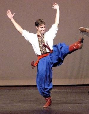 Nai-Ni Chen Dance Company 'The Bridge' Classes Begin January 4 Image