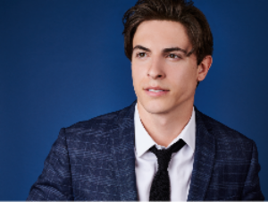 AN EVENING WITH DEREK KLENA Announced At Martinis Above Fourth In San Diego 