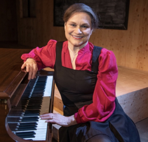 SOLD-OUT Shows Are Audience Favorites At United Solo's Tenth Anniversary Image