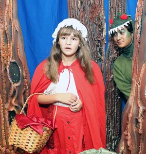 LITTLE RED RIDING HOOD AND THE MAGIC DRAGON Comes to Sutter Street Theatre Image