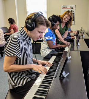 Hoff-Barthelson Music School Launches New Keyboard Lab For Students Of All Ages 