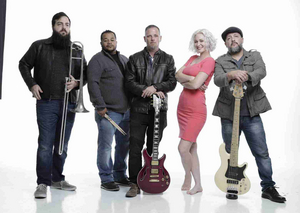 The Van Wezel's 2019 Friday Fest Series Concludes With Ari And The Alibis Image
