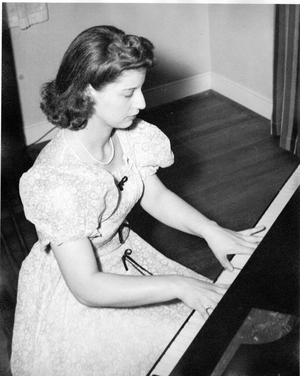 100-Year-Old Ruth Heald To Attend Sarasota Orchestra Concert One Last Time Image