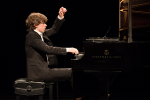 Naumburg Presents Pianist Albert Cano Smit In His NY Debut Image