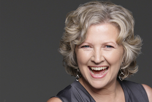Carolyn German Gives UNSOLICITED ADVICE At Don't Tell Mama Image