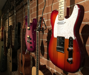 1st Phoenix Guitar Show And Swap Meet Announced At Roberto-Venn School Of Luthiery 