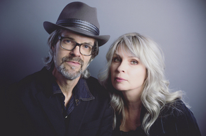 OVER THE RHINE Celebrates AN ACOUSTIC CHRISTMAS At The Lincoln Image