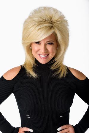 Theresa Caputo Live! The Experience Comes To The Duke Energy Center Image