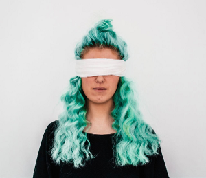 Critically Acclaimed Performance Poet Imogen Stirling On Debut Australian Tour Image