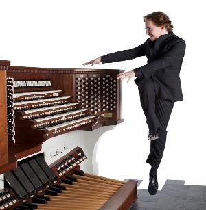 Organist Felix Hell Comes to St. Andrew UMC  Image