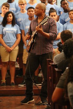 Bernie Williams Joins Young At Arts To Celebrate Fifteen Years Of Arts Education 