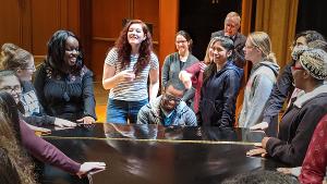 Deaf Singer Mandy Harvey Brings Inspirational Message to Kean University Image