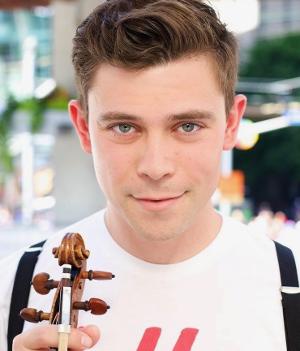Violinist Edmund Bagnell Brings New Solo Show To Cafe Istanbul 