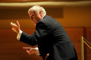 National Philharmonic and More Perform Mozart's Requiem and Clarinet Concerto 