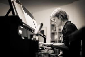 Oscar-Winning Composer Rachel Portman Releases New Track 'Much Loved Image