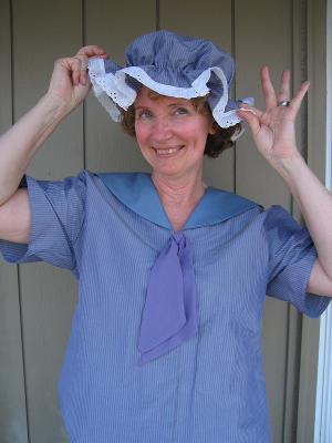 East Lynne Theater's TALES Presents Susan Tischler's HELPFUL HINTS Image