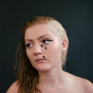 Zaliza Shares Drops New Single 'Below' Image