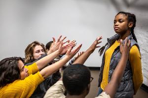 Lookingglass Theatre Announces Inaugural Adult Classes And Upcoming Youth Classes Image