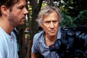 Peter Duncan Launches Panto Online - The UK's First Pantomine Filmed Entirely On Location Image