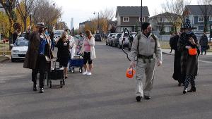 Theatre Garage to Present Reverse Trick Or Treat Event Image