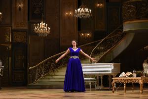 Stream Lisette Oropesa's Role Debut In LA TRAVIATA Image