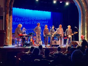 Rock The Halls! Irvington Theater To Stream Concert Of Holiday Hits Image