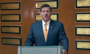 El Escritor Y Filólogo Carlos García Gual Recibió En Forma Virtual El Premio Internacional Alfonso Reyes 2020 Image