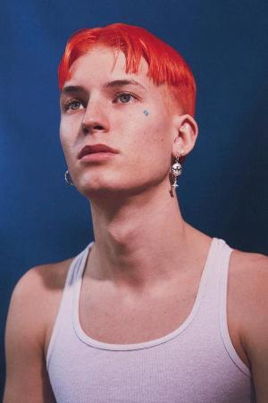 Gus Dapperton Performs Live For Vevo's DSCVR Image