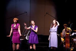 THE (LITTLE) BIG BROADCAST! Streams From Mount Holyoke Image