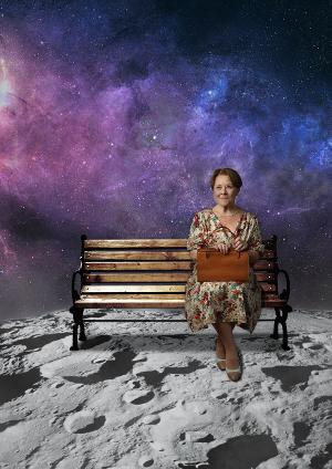 Southwark Playhouse Announces UK Premiere of YOU ARE HERE With Wendi Peters 