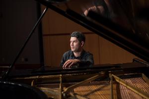 Pianist Dahveed Behroozi Releases “Echos” June 4  Image