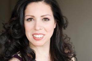 Noel Marie Belts Broadway In New Playhouse Cabaret in April Image