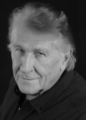 World-Renowned Opera Star, Sherrill Milnes, Unveils Online Opportunity for Artists Around The World  Image